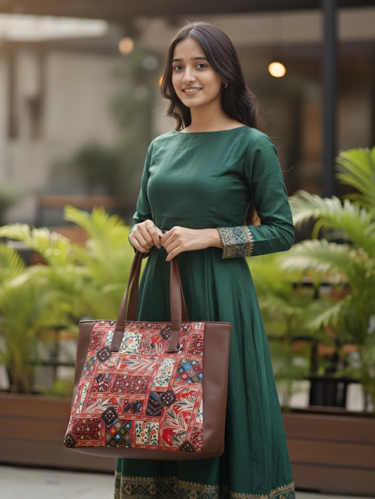 Leather Handles Printed Big Size Handbag With Zip Pockets